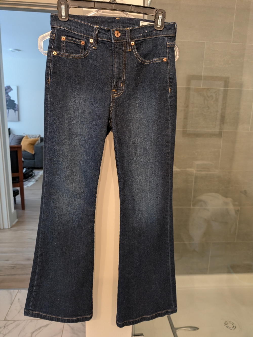 Gap Classic Women's Dark Blue Denim Flare Jeans Like New Condition Size 26 2P